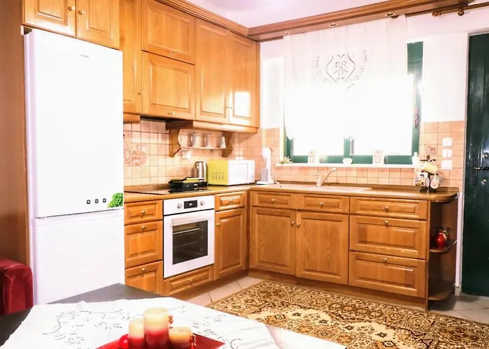 La Casa Di Silvia Tatil Evi *